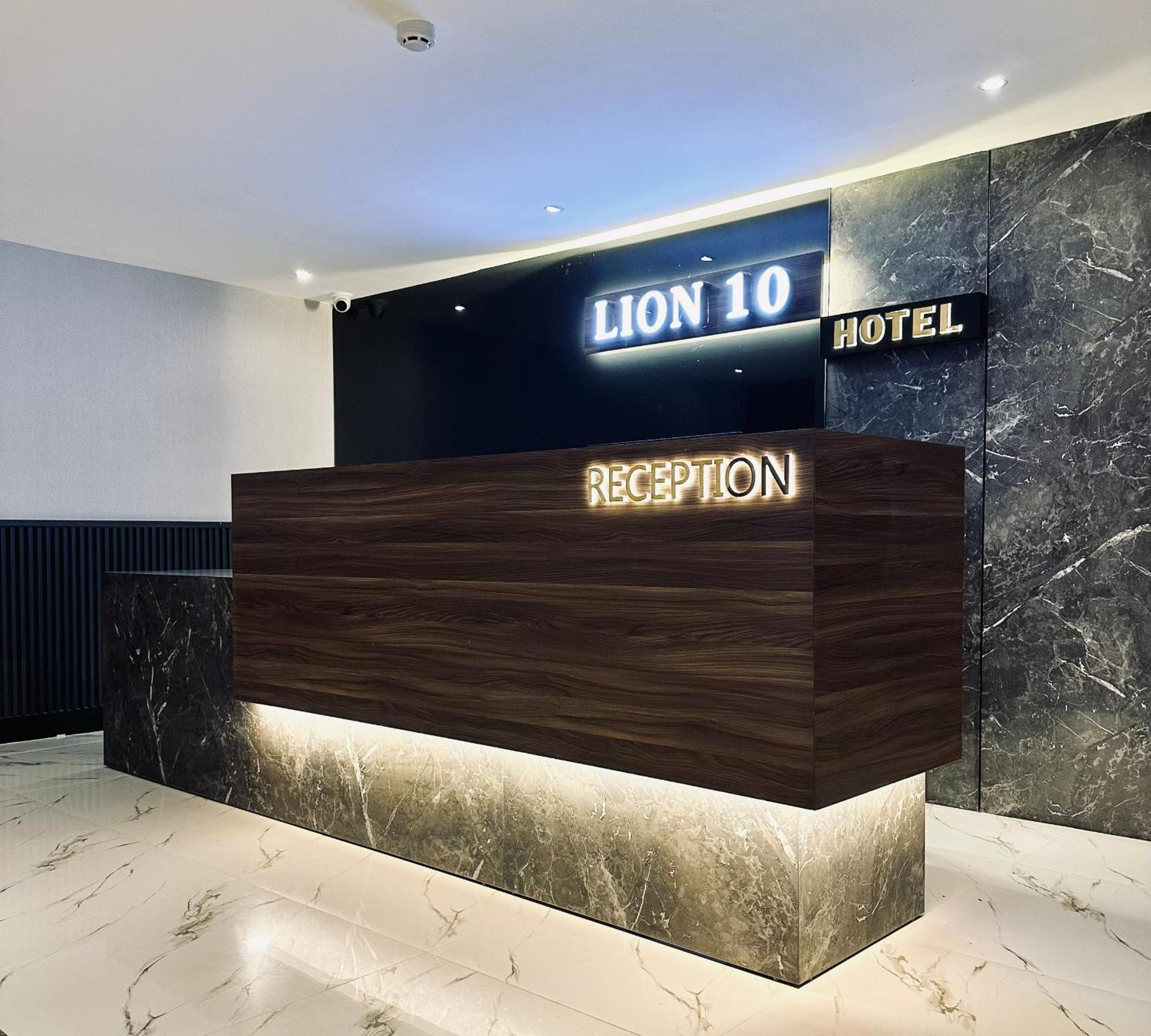 Lion 10 Hotel Can Tho Exterior photo